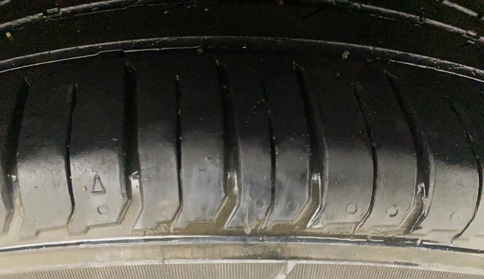 2022 Hyundai VENUE SX 1.0 (O) TURBO IMT, Petrol, Manual, 56,712 km, Left Rear Tyre Tread