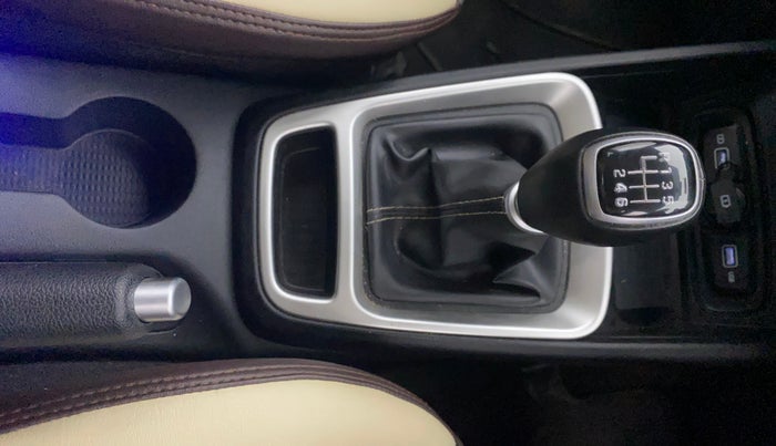 2022 Hyundai VENUE SX 1.0 (O) TURBO IMT, Petrol, Manual, 56,712 km, Gear Lever