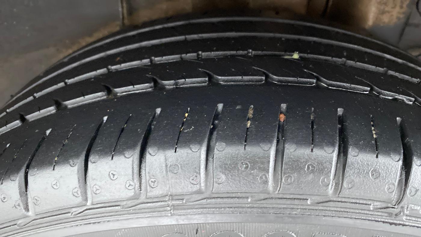 2019 Hyundai Elite i20 ASTA 1.2 (O), Petrol, Manual, 22,319 km, Left Rear Tyre Tread