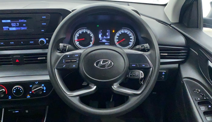 2022 Hyundai NEW I20 MAGNA 1.2 MT, Petrol, Manual, 32,881 km, Steering Wheel Close Up