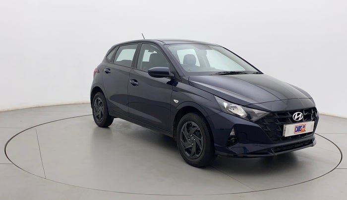 2022 Hyundai NEW I20 MAGNA 1.2 MT, Petrol, Manual, 32,881 km, Right Front Diagonal