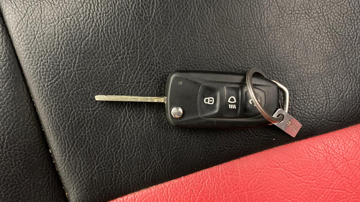 2021 Tata Tiago XT PETROL, Petrol, Manual, 55,665 km, Key Close Up