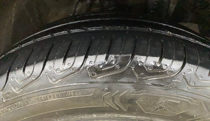 2016 Honda City 1.5L I-VTEC VX CVT, Petrol, Automatic, 81,713 km, Right Front Tyre Tread