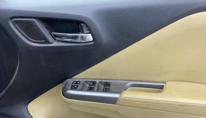 2016 Honda City 1.5L I-VTEC VX CVT, Petrol, Automatic, 81,713 km, Driver Side Door Panels Control