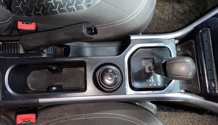 2021 Tata NEXON XMA SUNROOF PETROL, Petrol, Automatic, 87,909 km, Gear Lever