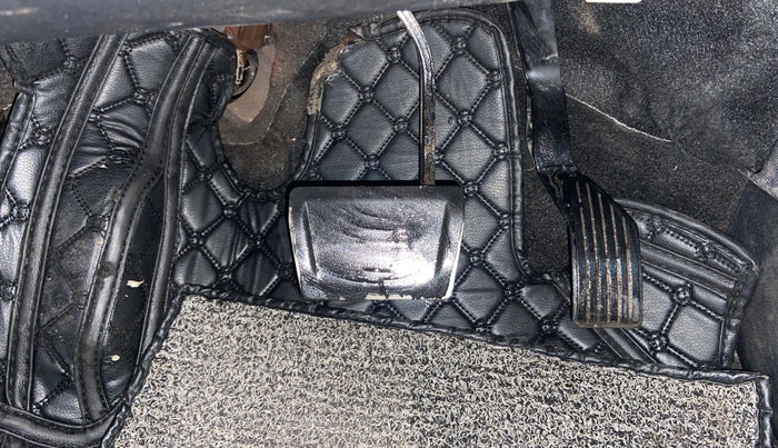 2021 Tata NEXON XMA SUNROOF PETROL, Petrol, Automatic, 87,909 km, Pedals