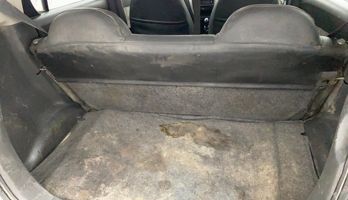 2017 Maruti Alto 800 LXI, Petrol, Manual, 61,922 km, Dicky (Boot door) - Parcel tray missing
