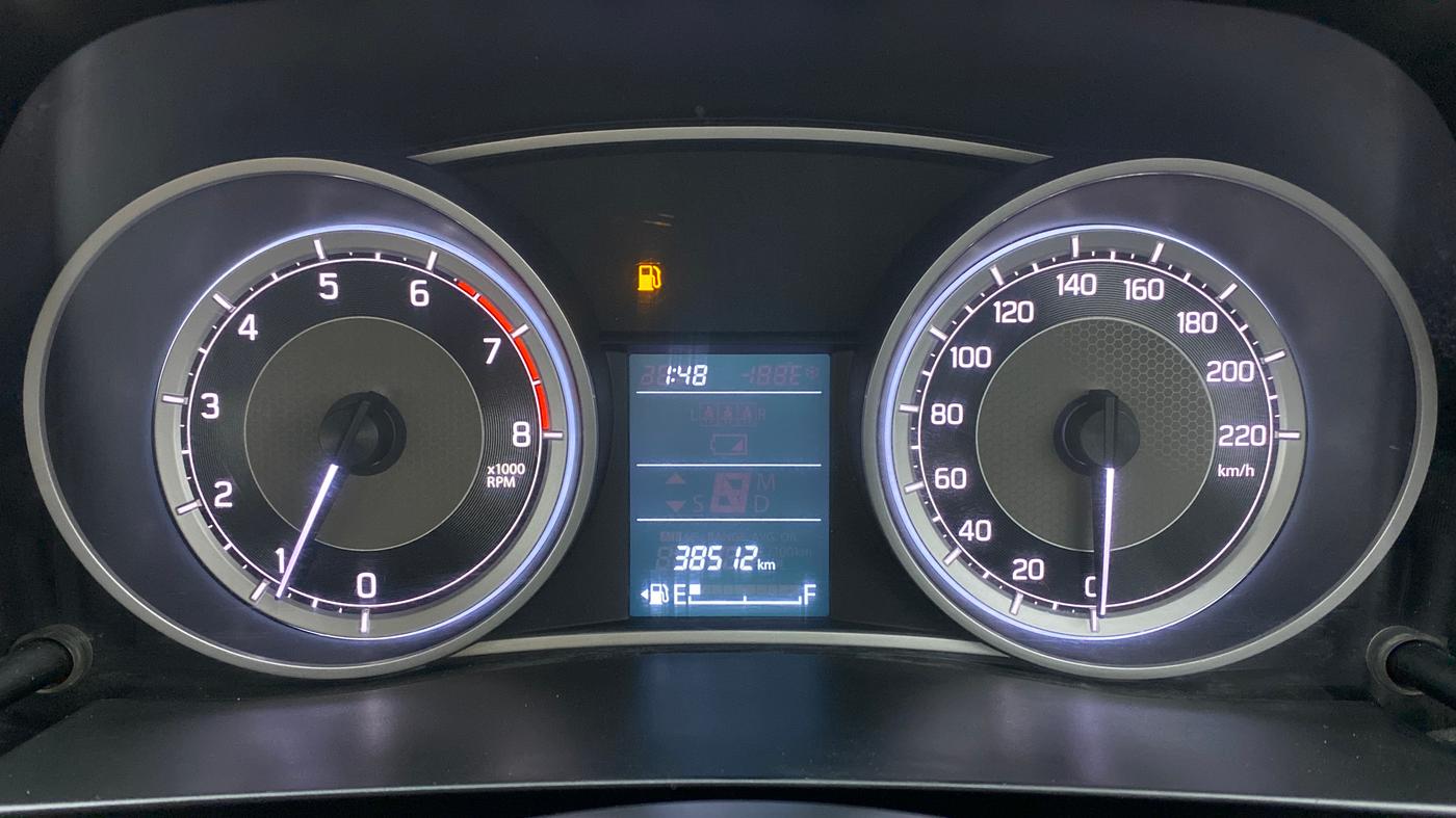 2017 Maruti Dzire VXI, Petrol, Manual, 38,584 km, Odometer Image