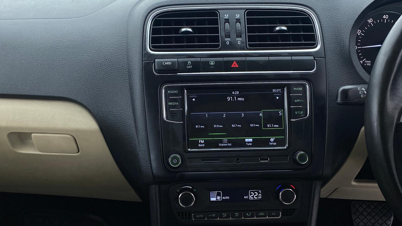 2020 Skoda Rapid 1.0 AMBITION TSI AT, Petrol, Automatic, 38,623 km, Air Conditioner