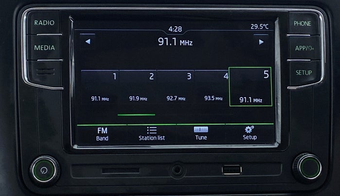 2020 Skoda Rapid 1.0 AMBITION TSI AT, Petrol, Automatic, 38,623 km, Infotainment System