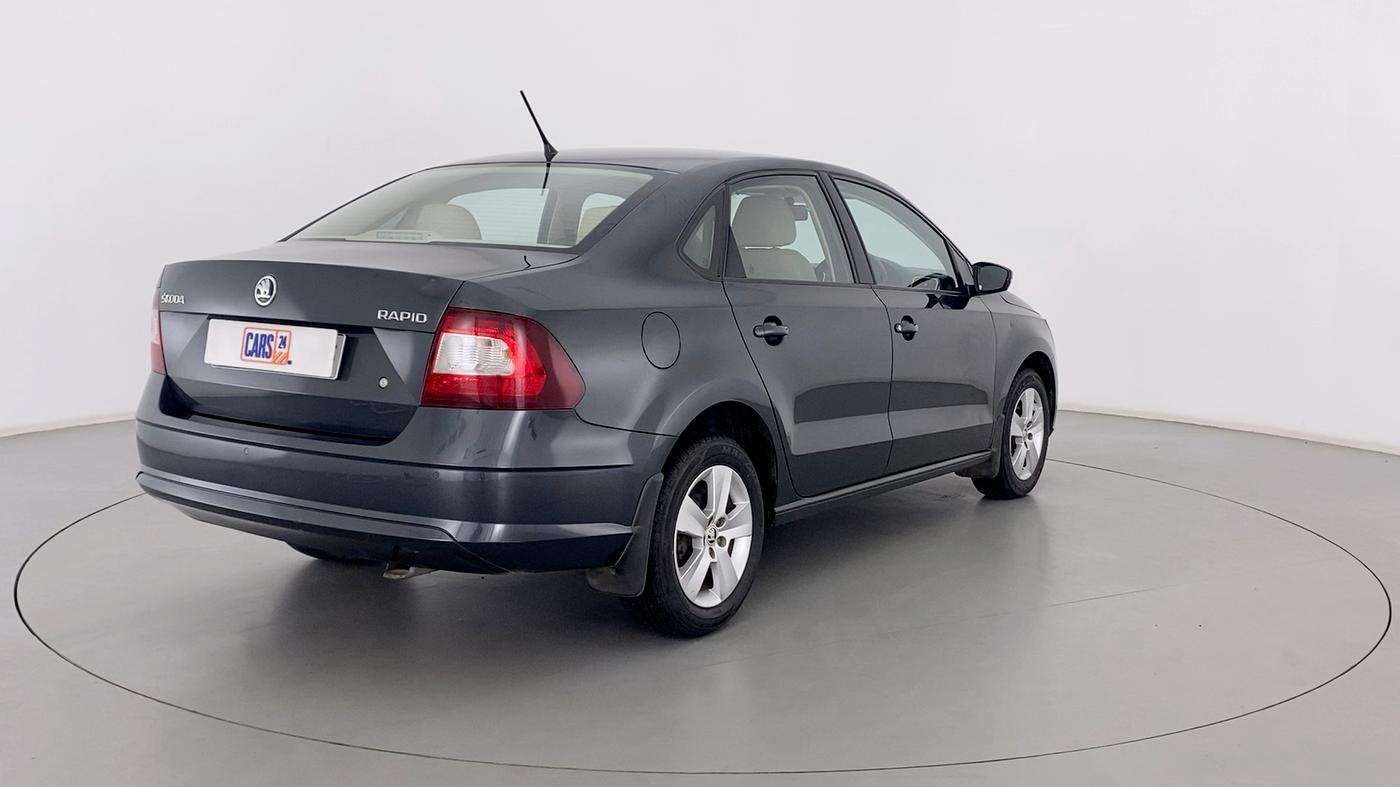 2020 Skoda Rapid 1.0 AMBITION TSI AT, Petrol, Automatic, 38,623 km, Right Back Diagonal