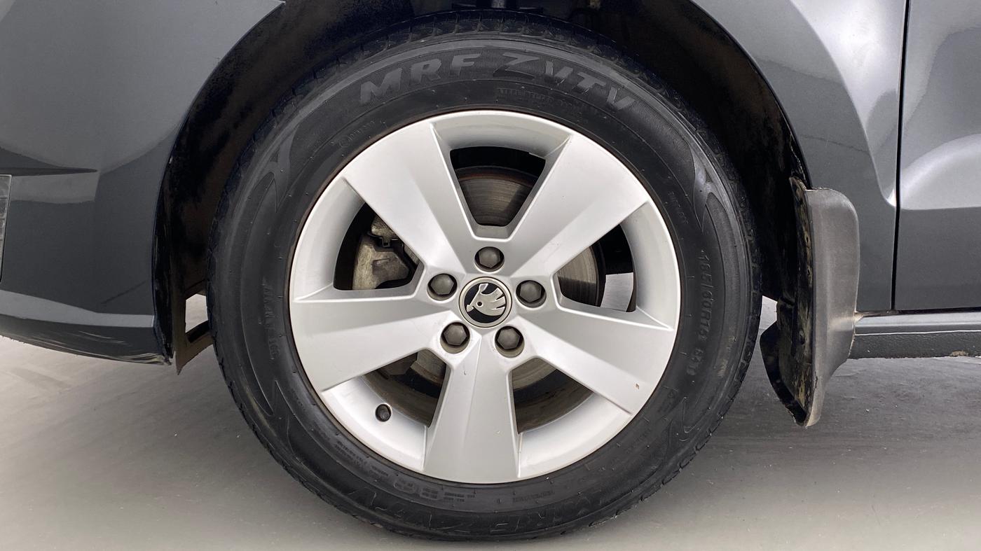 2020 Skoda Rapid 1.0 AMBITION TSI AT, Petrol, Automatic, 38,623 km, Left Front Wheel