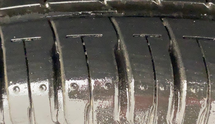 2019 Maruti Swift VXI, Petrol, Manual, 18,641 km, Left Rear Tyre Tread