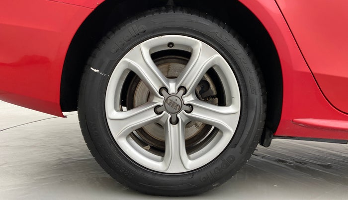 2013 Audi A4 2.0 TDI S LINE, Diesel, Automatic, 30,686 km, Right Rear Wheel