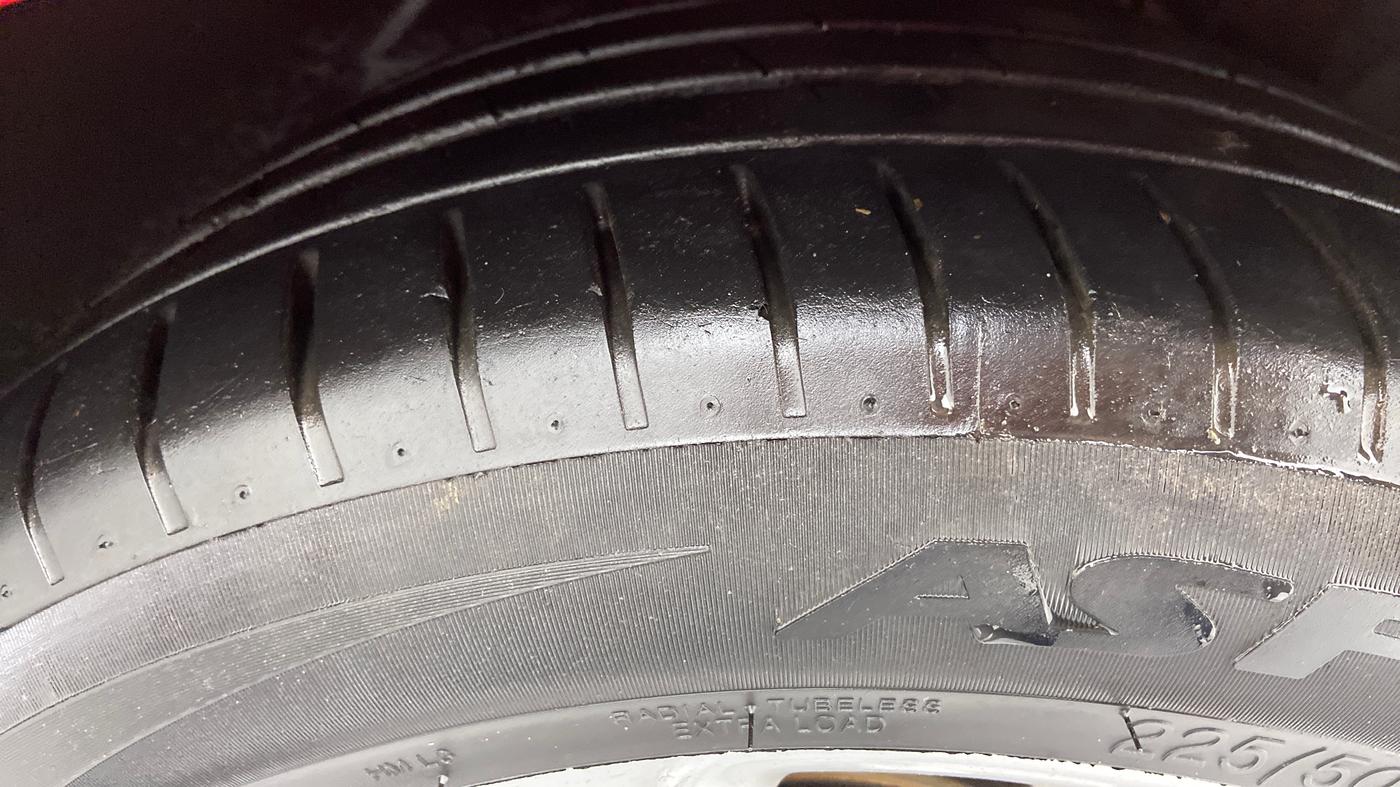 2013 Audi A4 2.0 TDI S LINE, Diesel, Automatic, 30,686 km, Right Front Tyre Tread