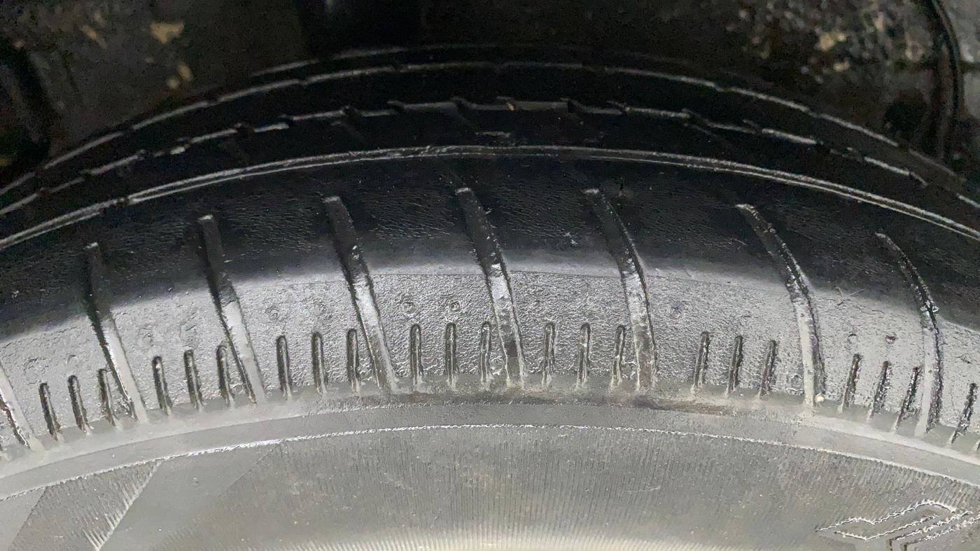 2021 Maruti Celerio VXI (O) CNG, CNG, Manual, 52,703 km, Right Rear Tyre Tread