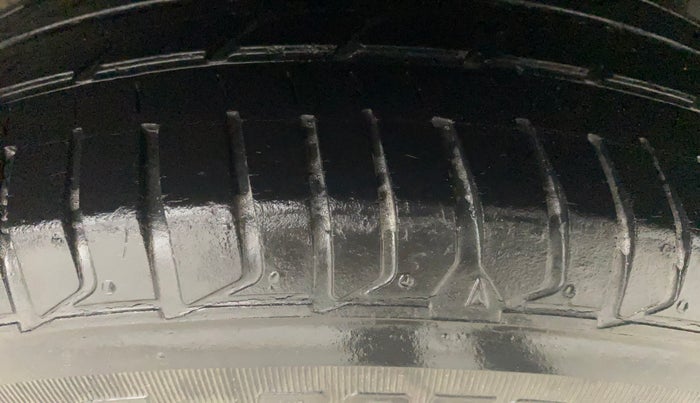 2018 Honda Jazz 1.2L I-VTEC VX CVT, Petrol, Automatic, 30,058 km, Left Rear Tyre Tread