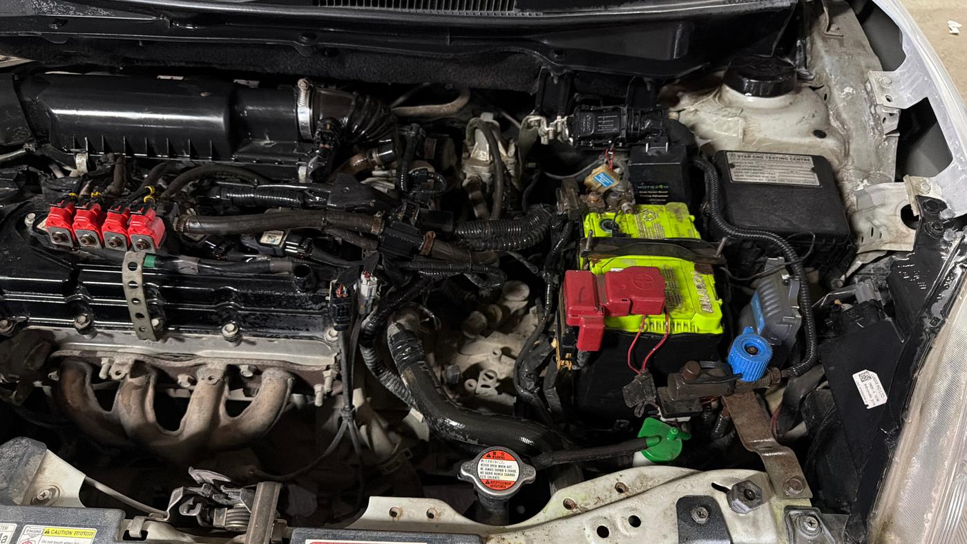 2020 Maruti Dzire LXI, CNG, Manual, 24,446 km, Engine View - Left