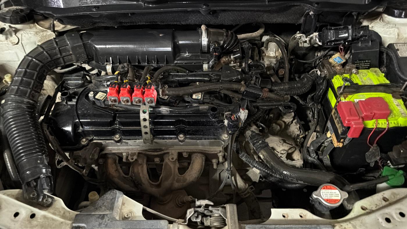 2020 Maruti Dzire LXI, CNG, Manual, 24,446 km, Engine View