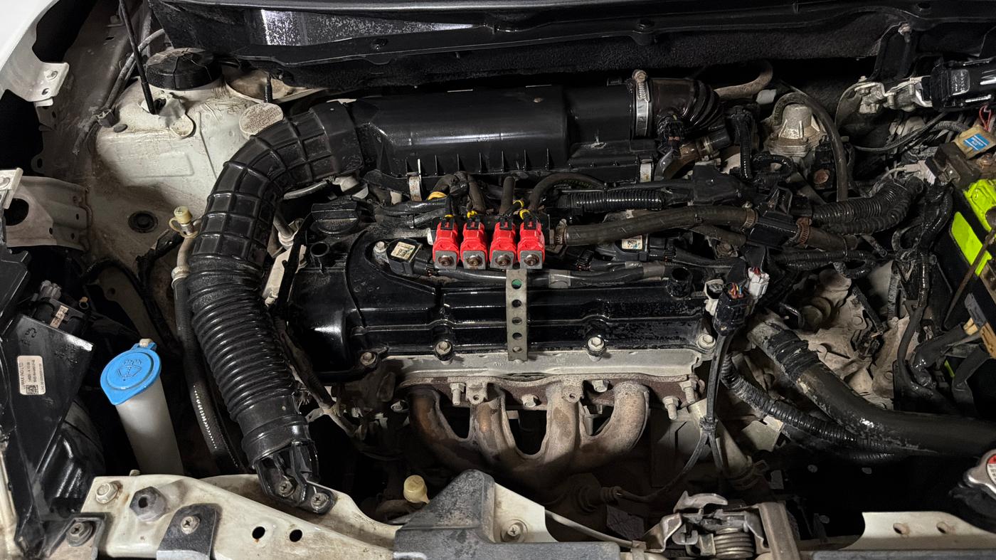 2020 Maruti Dzire LXI, CNG, Manual, 24,446 km, Engine View - Right