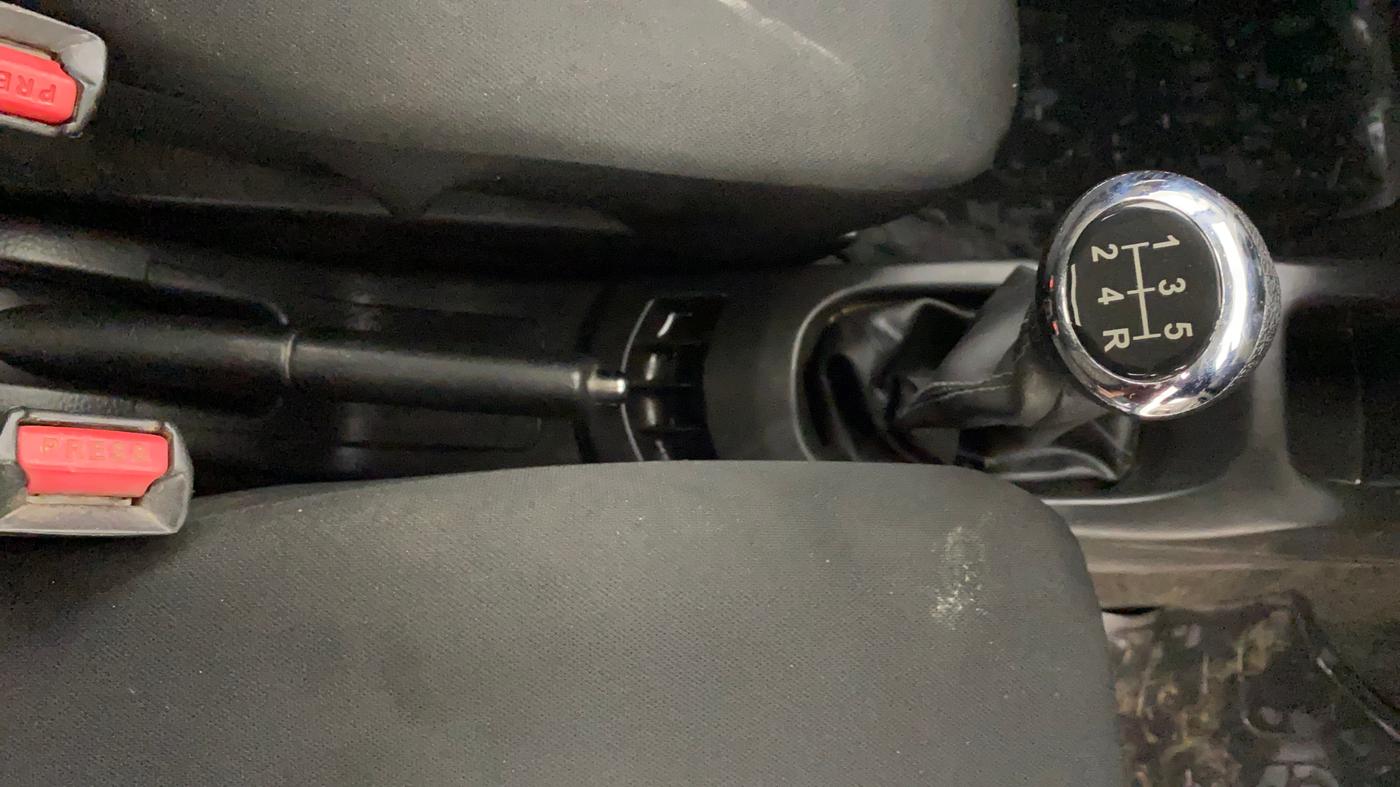 2015 Maruti Wagon R 1.0 VXI, CNG, Manual, 79,145 km, Gear Lever