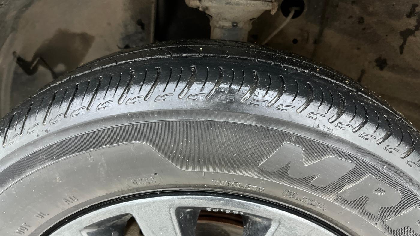 2023 Maruti New Wagon-R ZXI PLUS 1.2, Petrol, Manual, 45,887 km, Left Front Tyre Tread