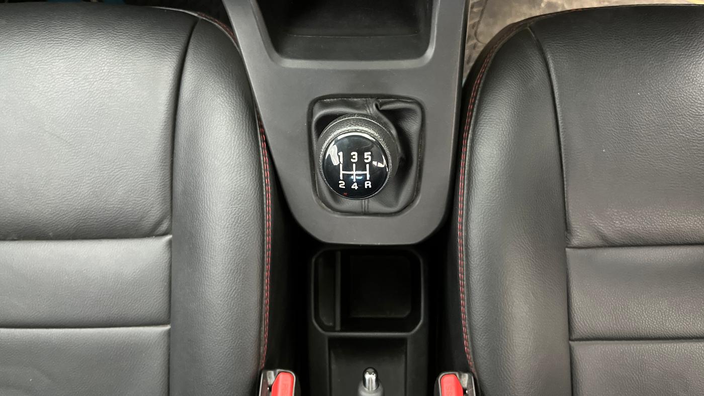 2023 Maruti New Wagon-R ZXI PLUS 1.2, Petrol, Manual, 45,887 km, Gear Lever