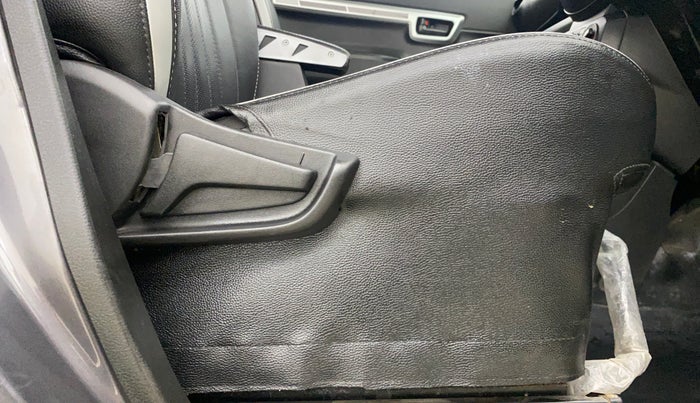 2021 Maruti S PRESSO VXI, Petrol, Manual, 28,129 km, Driver Side Adjustment Panel