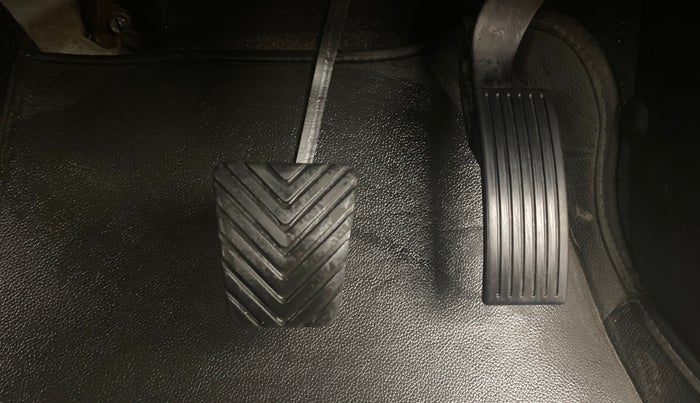 2021 KIA SONET HTX 1.0 IMT, Petrol, Manual, 68,309 km, Pedals