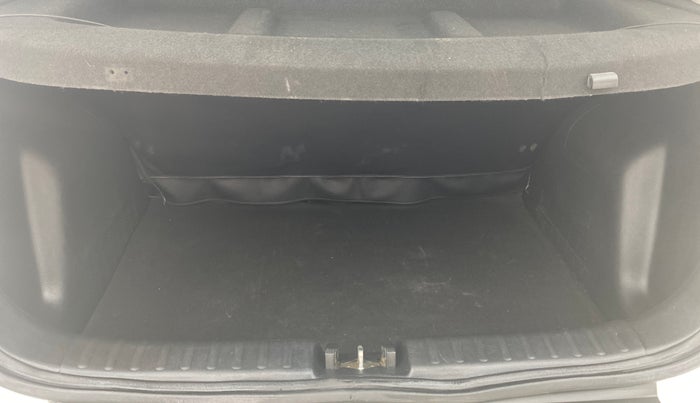 2021 KIA SONET HTX 1.0 IMT, Petrol, Manual, 68,309 km, Boot Inside