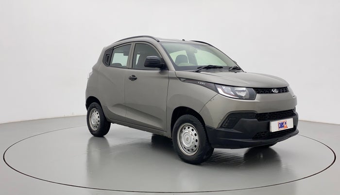 2016 Mahindra Kuv100 K2 6 STR, Petrol, Manual, 71,610 km, Right Front Diagonal