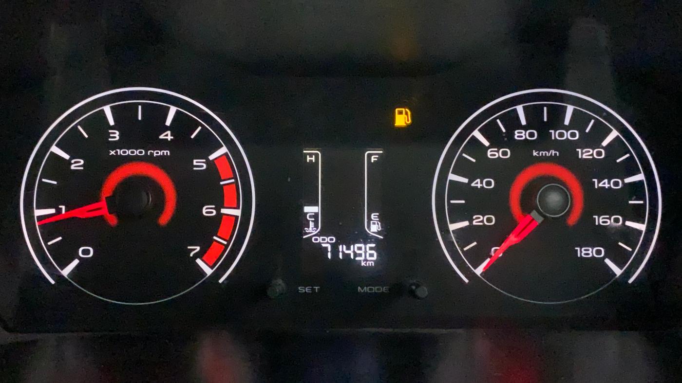 2016 Mahindra Kuv100 K2 6 STR, Petrol, Manual, 71,610 km, Odometer Image