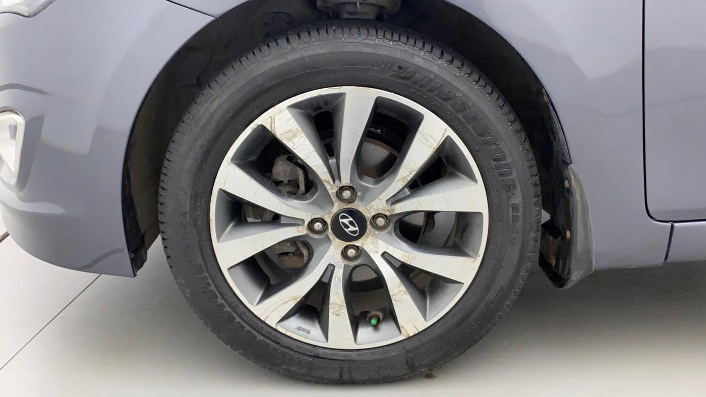2015 Hyundai Verna FLUIDIC 4S 1.6 VTVT S(O), Petrol, Manual, 69,489 km, Left Front Wheel
