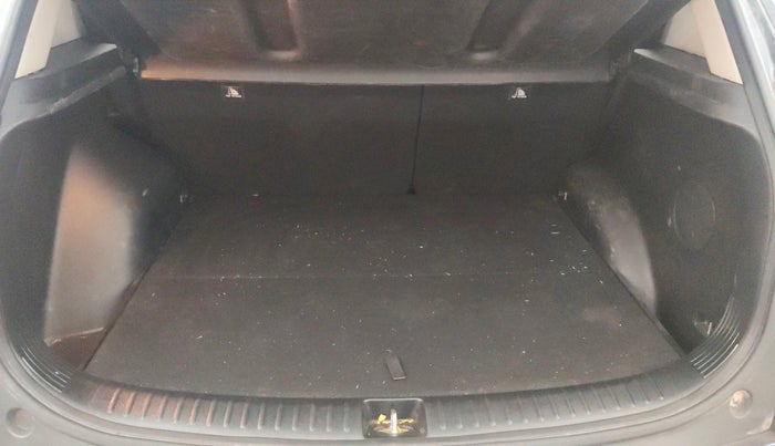 2022 KIA SELTOS GTX PLUS DCT 1.4 PETROL, Petrol, Automatic, 1,02,546 km, Boot Inside