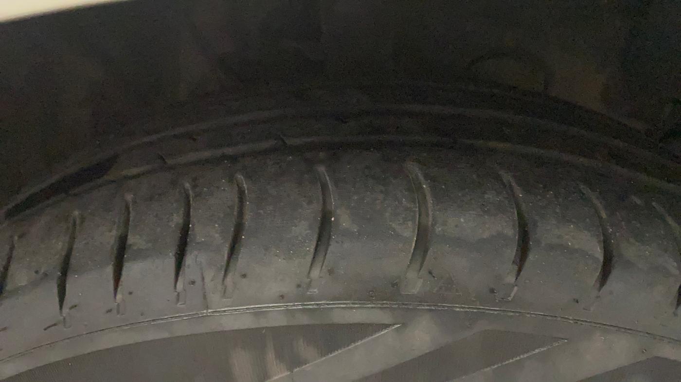 2019 Hyundai NEW SANTRO ERA EXECUTIVE, Petrol, Manual, 52,079 km, Right Front Tyre Tread