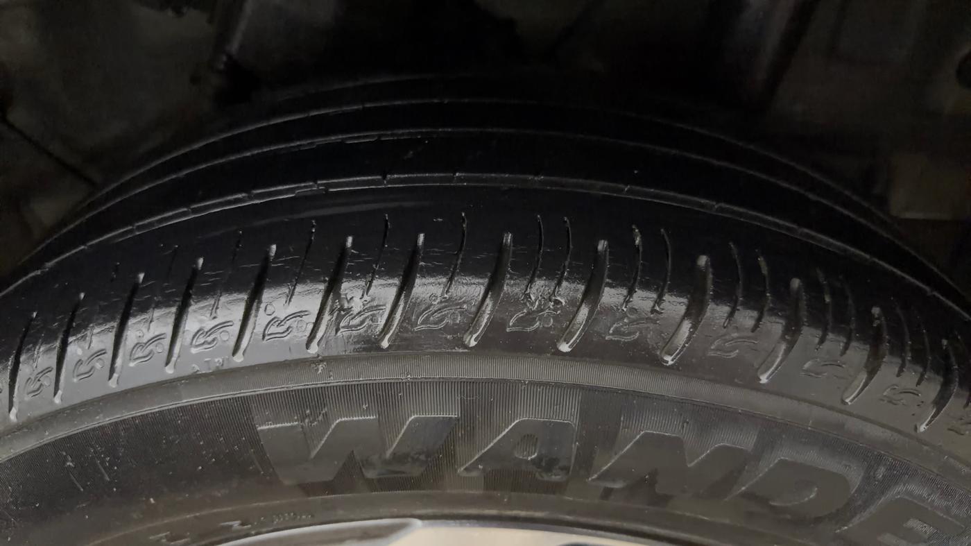 2021 Hyundai VENUE SX 1.0 TURBO IMT, Petrol, Manual, 52,159 km, Left Rear Tyre Tread