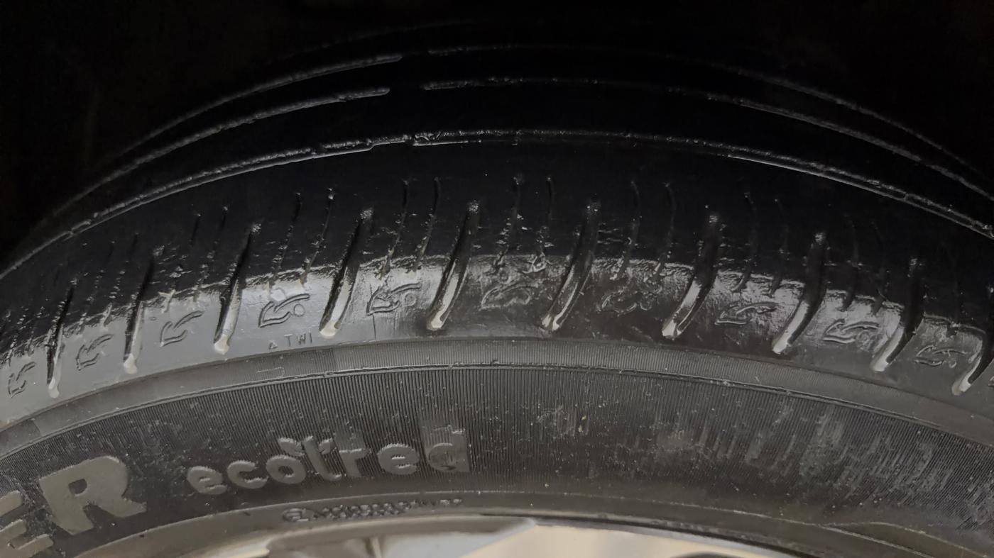 2021 Hyundai VENUE SX 1.0 TURBO IMT, Petrol, Manual, 52,159 km, Left Front Tyre Tread