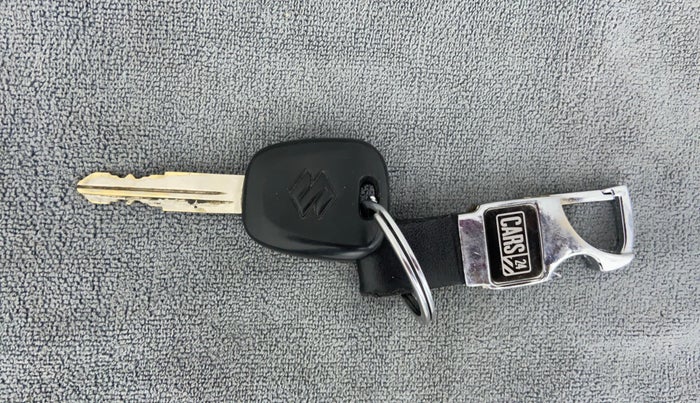 2019 Maruti Alto 800 LXI, Petrol, Manual, 23,987 km, Key Close Up