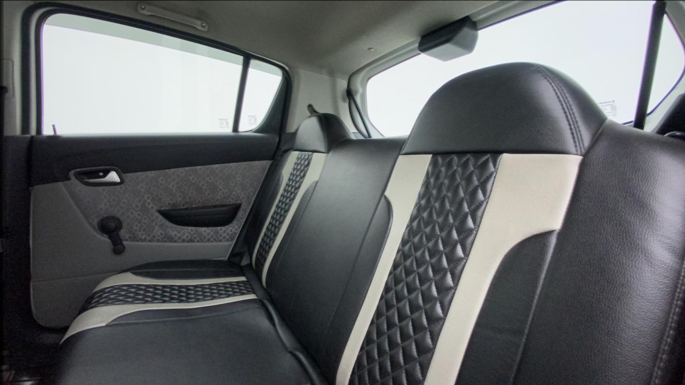 2019 Maruti Alto 800 LXI, Petrol, Manual, 23,987 km, Right Side Rear Door Cabin