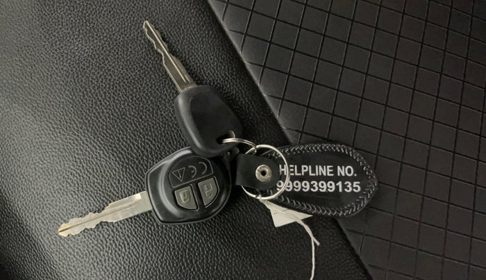 2020 Maruti S PRESSO VXI PLUS AMT, Petrol, Automatic, 64,755 km, Key Close Up