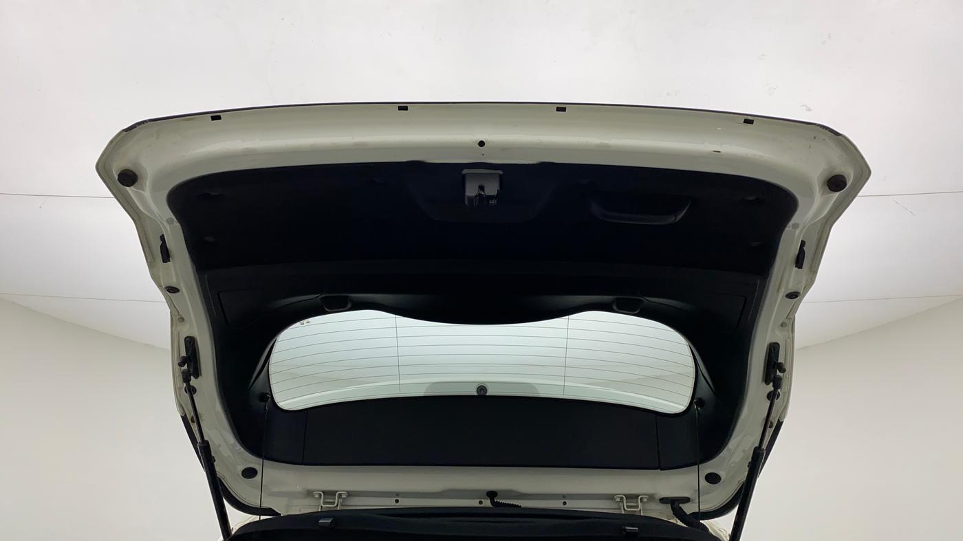 2019 Tata Harrier XZ 2.0L, Diesel, Manual, 52,636 km, Boot Door Open