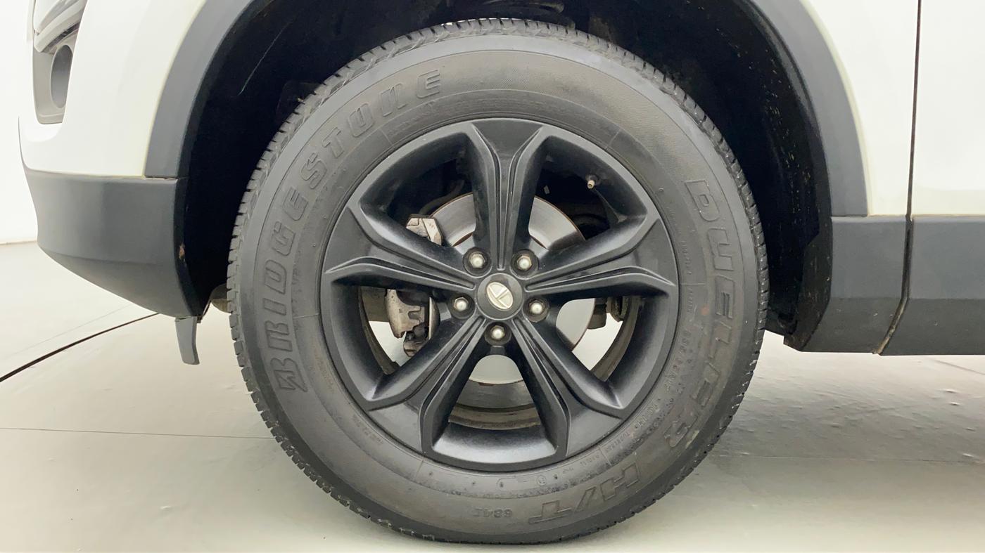 2019 Tata Harrier XZ 2.0L, Diesel, Manual, 52,636 km, Left Front Wheel