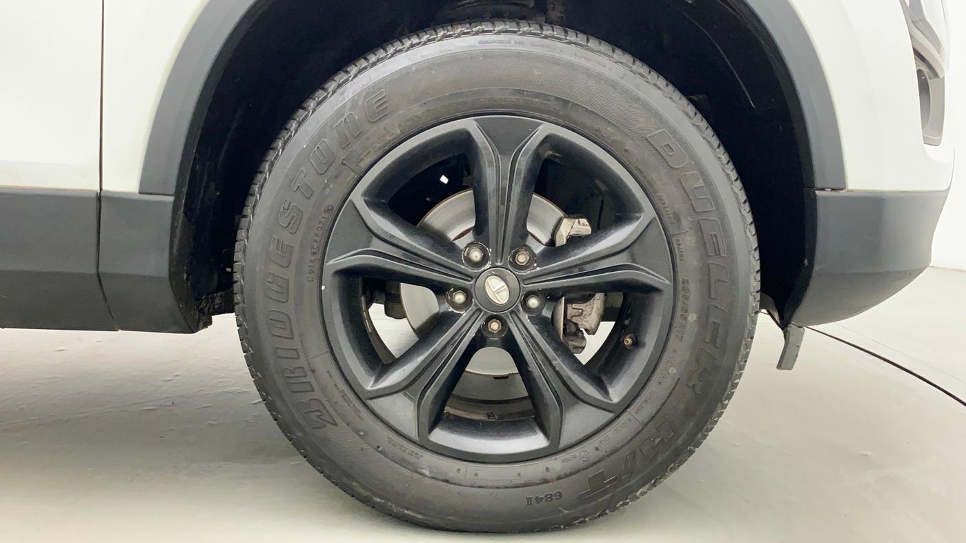 2019 Tata Harrier XZ 2.0L, Diesel, Manual, 52,636 km, Right Front Wheel
