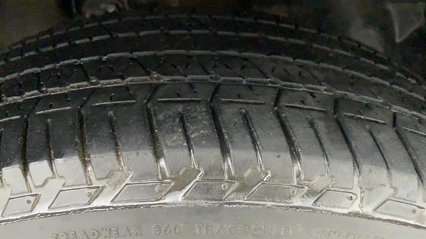 2019 Tata Harrier XZ 2.0L, Diesel, Manual, 52,636 km, Right Rear Tyre Tread