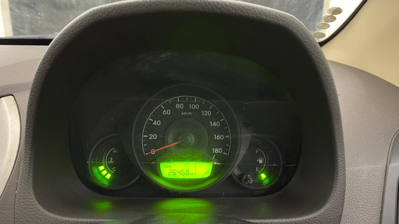 2014 Hyundai Eon ERA +, Petrol, Manual, 26,468 km, Odometer Image