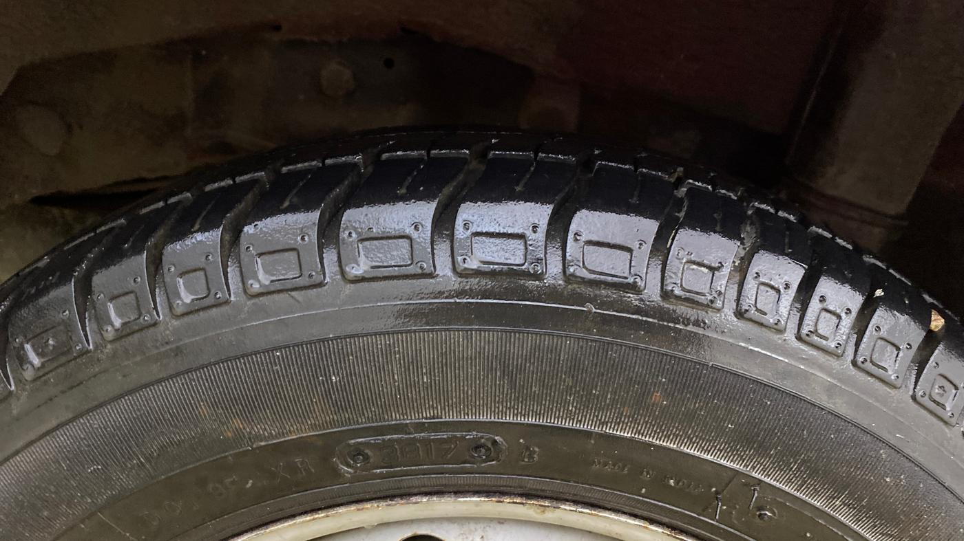 2014 Hyundai Eon ERA +, Petrol, Manual, 26,468 km, Left Rear Tyre Tread
