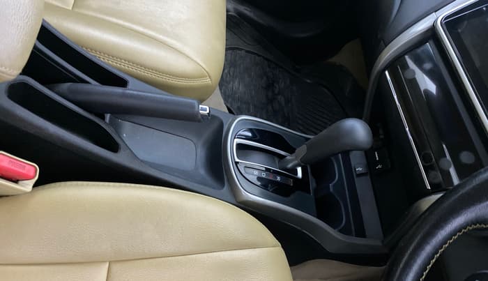 2017 Honda City 1.5L I-VTE V CVT, Petrol, Automatic, 91,457 km, Gear Lever