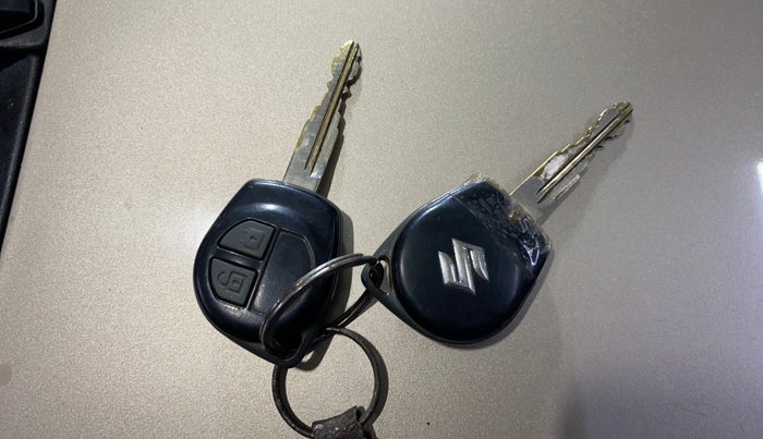 2014 Maruti Wagon R 1.0 VXI, Petrol, Manual, 45,506 km, Key Close Up