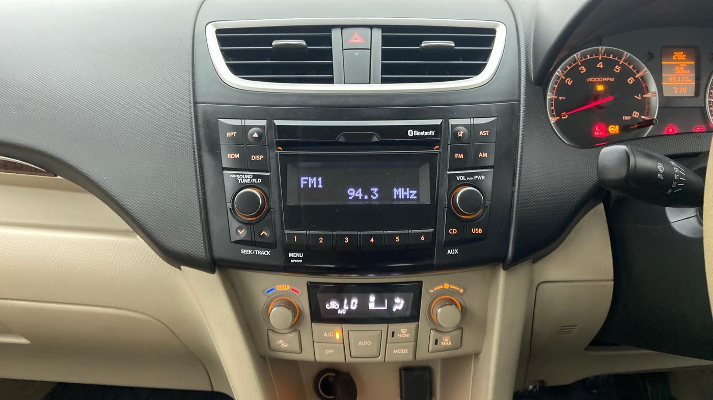 2015 Maruti Swift Dzire ZXI, Petrol, Manual, 45,117 km, Air Conditioner