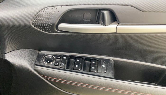 2022 KIA SONET GTX PLUS 1.5, Diesel, Manual, 70,318 km, Driver Side Door Panels Control